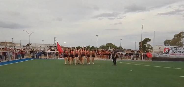 Quedó oficialmente inaugurada la nueva cancha de Hockey del Club Atlético Sporting