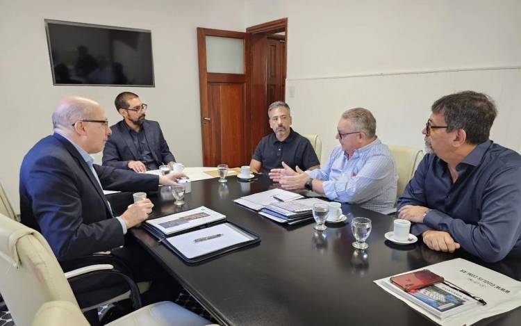 El Municipio de Coronel Rosales y COVIARA analizaron la situación habitacional del distrito