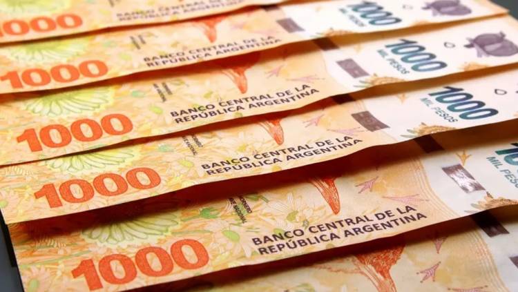 El gobierno provincial analiza otorgar otro aumento a los estatales a partir de marzo 2024