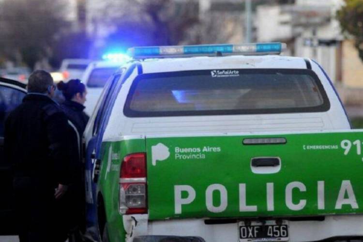 Delincuentes roban una notebook y una bicicleta, y una joven evitó que se llevaran también un TV