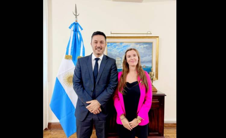 La Diputada Abigail Gómez mantuvo una reunión con el Ministro de Defensa Luis Petri