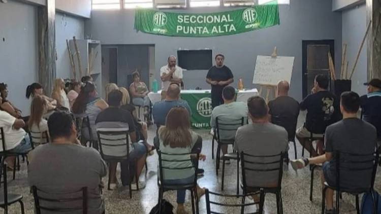 Desde ATE Punta Alta aseguran que 90 civiles de la Base Naval quedarán cesanteados