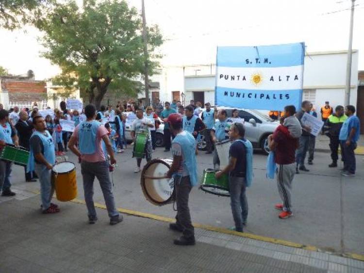 Trabajadores Municipales se adhieren al paro del jueves