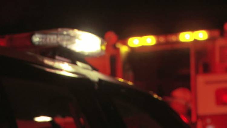 Entre vecinos y la policía evitaron un incendio de una vivienda