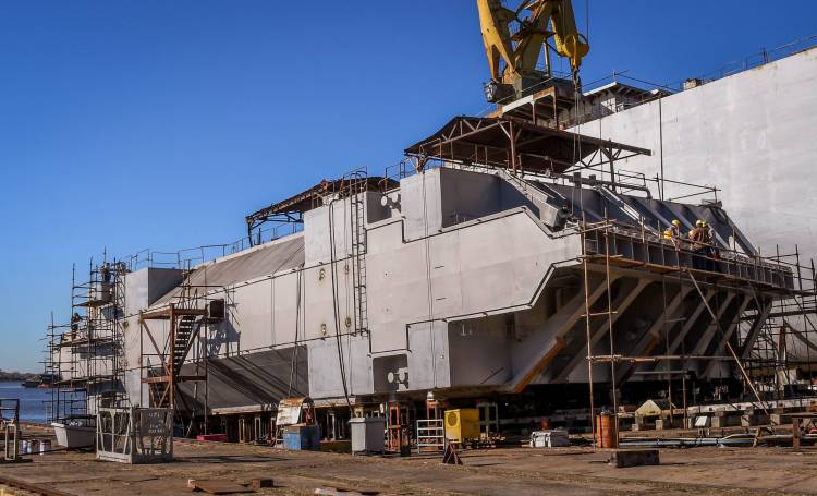 La nueva compuerta del Dique 2 llegará en julio y quedaría operativa en noviembre 2024
