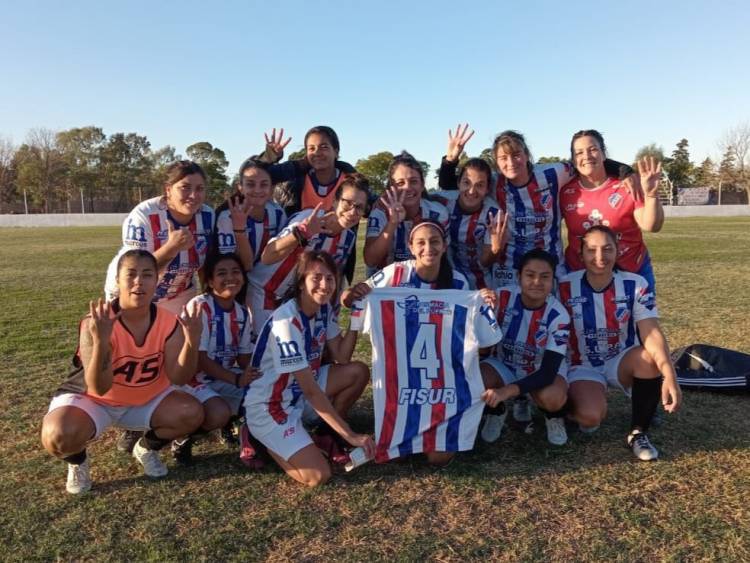 Liga del Sur: Rosario Femenino goleó 4 a 0 a Pacífico de Cabildo por la fecha 10 del Torneo Apertura 2024