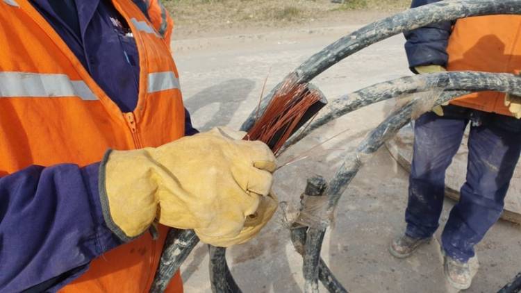 En Coronel Rosales se realiza la obra de energía más grande de los últimos tiempos