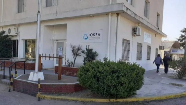 Se genera preocupación entre militares y civiles por rumores de la privatización de IOSFA