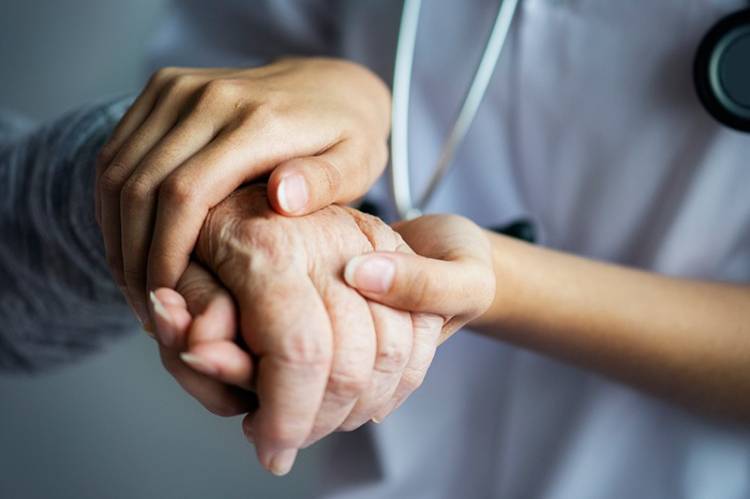 Se realizará una capacitación para cuidadores de adultos mayores