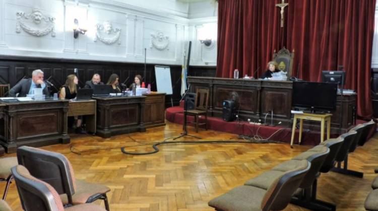 Continuaron los testimonios en una nueva jornada del juicio a 4 personas por abuso de 2 niñas 