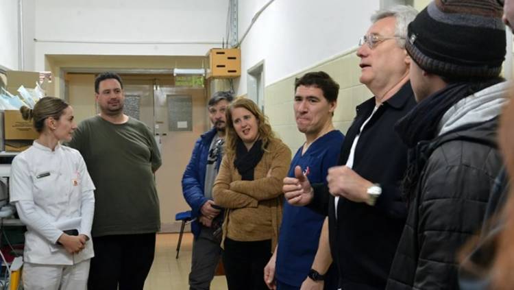 La Escuela de Aprendices realizó una donación al Hospital Naval Puerto Belgrano