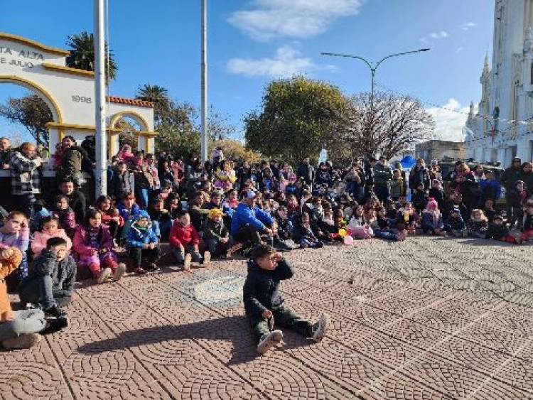 Se realizaron los festejos del día del niño en la Plaza Belgrano