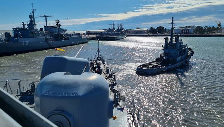 El destructor ARA “Sarandí” zarpó para participar en el ejercicio combinado Fraterno XXXVII