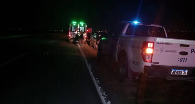 En ruta 3 una mujer volcó con su auto y fue hospitalizada