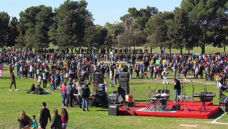 Festival para celebrar el “Día del Niño” en el Estadio de la Base Naval Puerto Belgrano