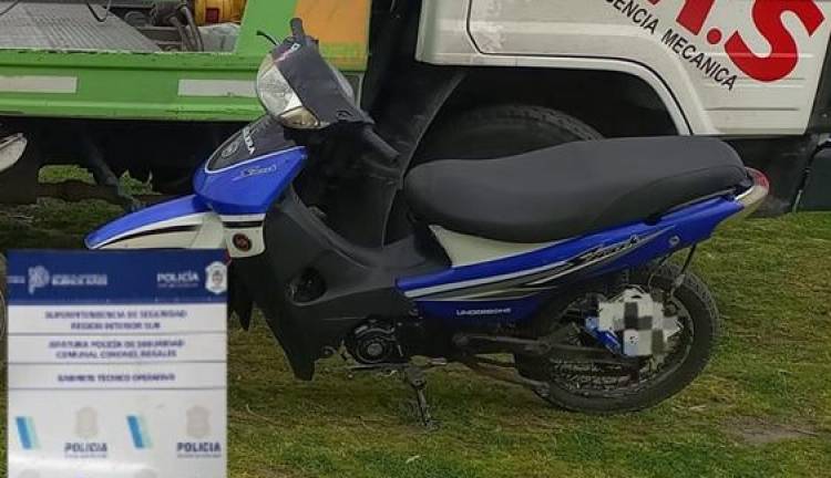 Aprehendieron a un hombre por circular en moto robada y portar marihuana