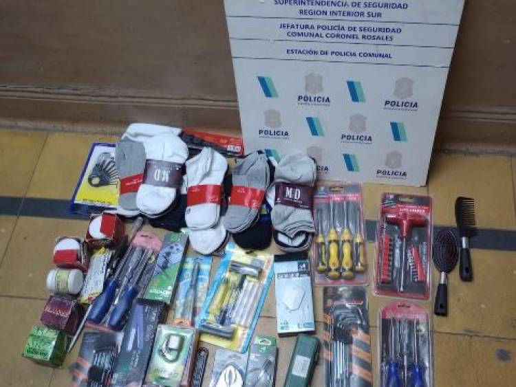 Vendedores ambulantes fueron demorados y se les secuestró la mercadería