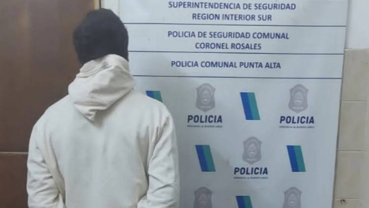 Un hombre amenazó a su expareja con quemarle la casa y le pegó a su novia