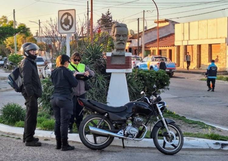 Tránsito secuestró 13 vehículos e infraccionaron a más de 30 transportistas