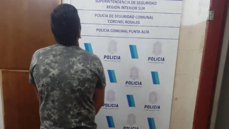 Aprehendieron a un hombre, quedó libre y a la hora volvieron a detenerlo