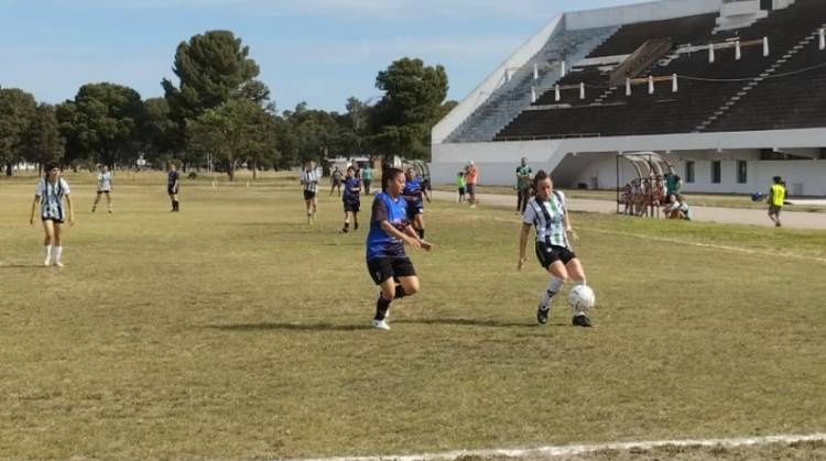 Liga del Sur: FC Puerto Belgrano cayó ante Villa Mitre por la fecha 16 del Clausura 2024