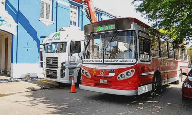 Este verano habrá transporte público hacia el balneario Arroyo Pareja