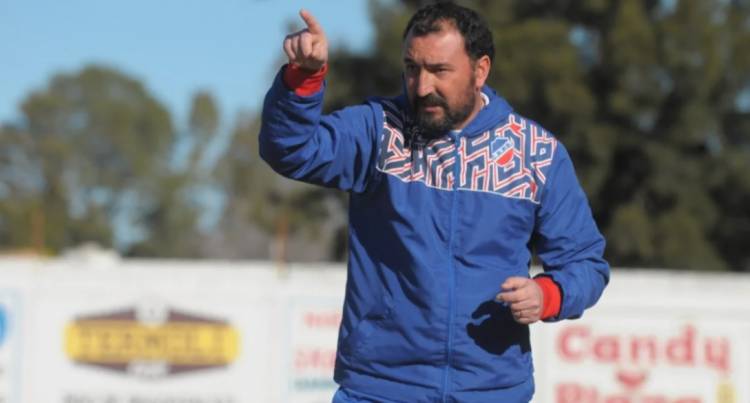 Gómez Peña se suma como DT de Rosario y están a la espera de nuevos refuerzos