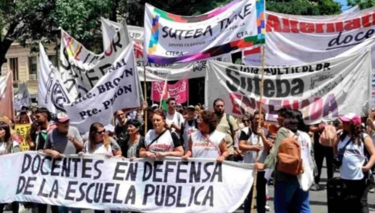 Paro Docente: SUTEBA convoca a una concentración en Plaza Belgrano de Punta Alta