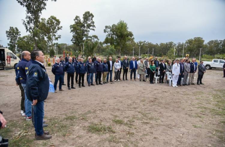 Se realizó en la Plaza de Arroyo Pareja un acto homenaje a los Veteranos de Malvinas