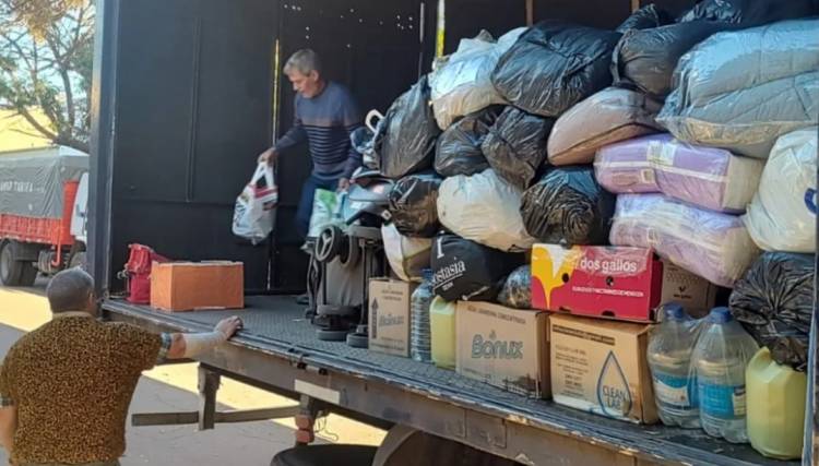 ATE Punta Alta recibió donaciones para los damnificados del temporal del 7 de marzo