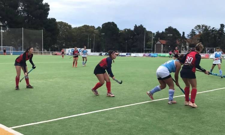 Hockey: Conjuntos rosaleños comienzan a jugar el Torneo Clausura 2025 organizado por la ABH