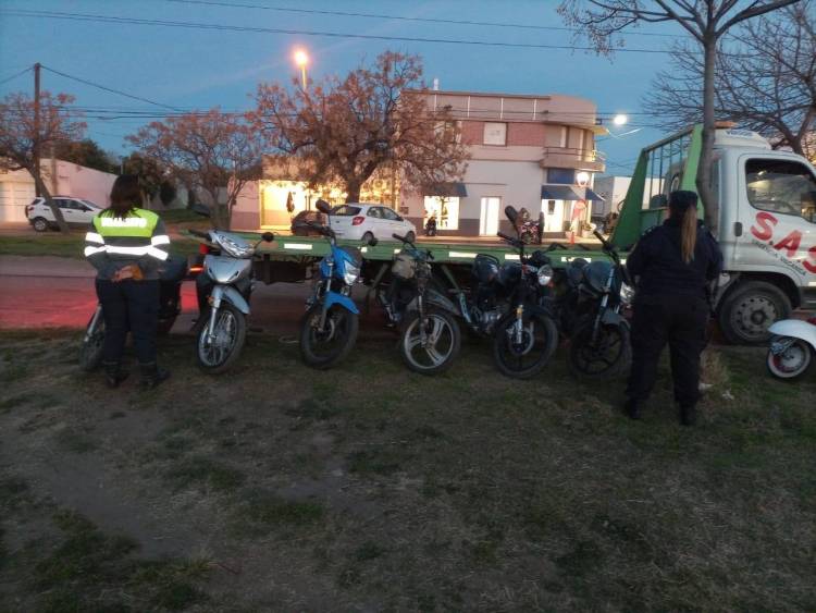 Se realizó un operativo de control y se secuestraron vehículos