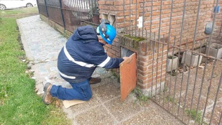 Alertan sobre la manipulación de medidores de gas en Bahía Blanca y Punta Alta