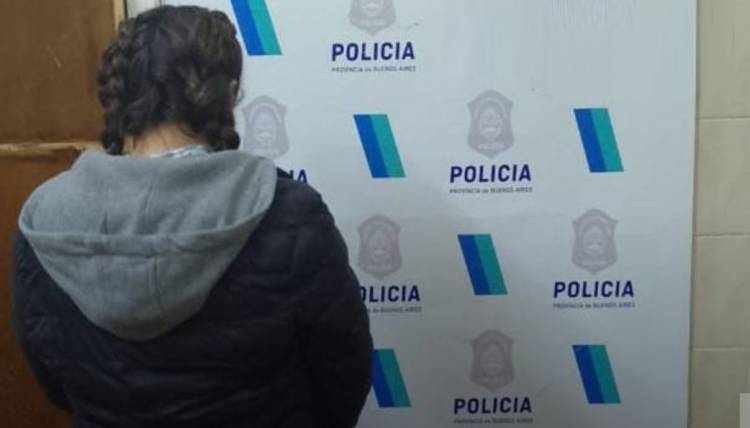 Una mujer aprehendida por intento de robo en supermercado y portación de cocaína