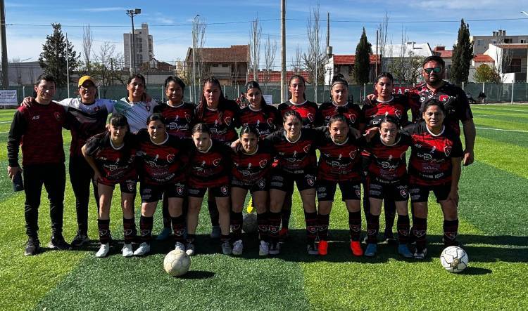 Femenino: Sporting recibe a Empleados de Comercio por la fecha 3 del Pentagonal por el ascenso