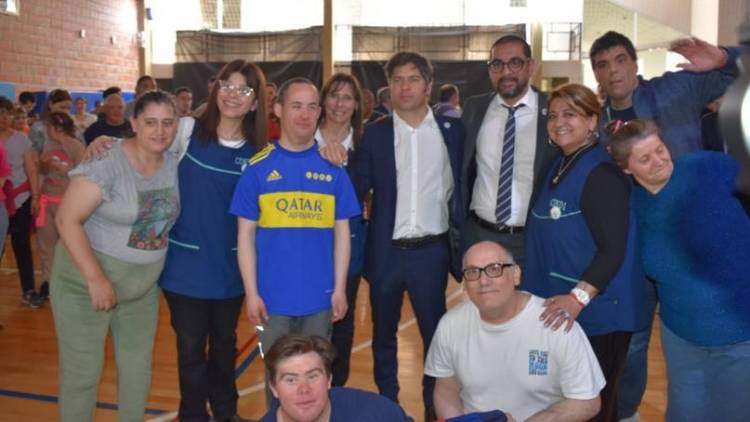 El Gobernador Kicillof oficializó la entrega de un terreno a CINDI