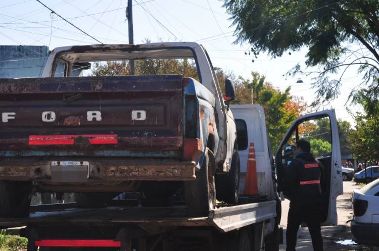 Piden al Municipio que se pueda reclamar por “vehículos abandonados” en la página web