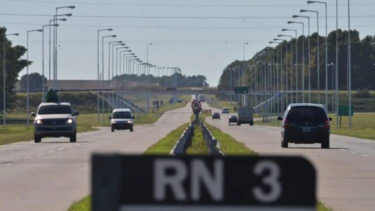 Con la privatización de la Ruta 3, habría repavimentación y dos peajes en la zona
