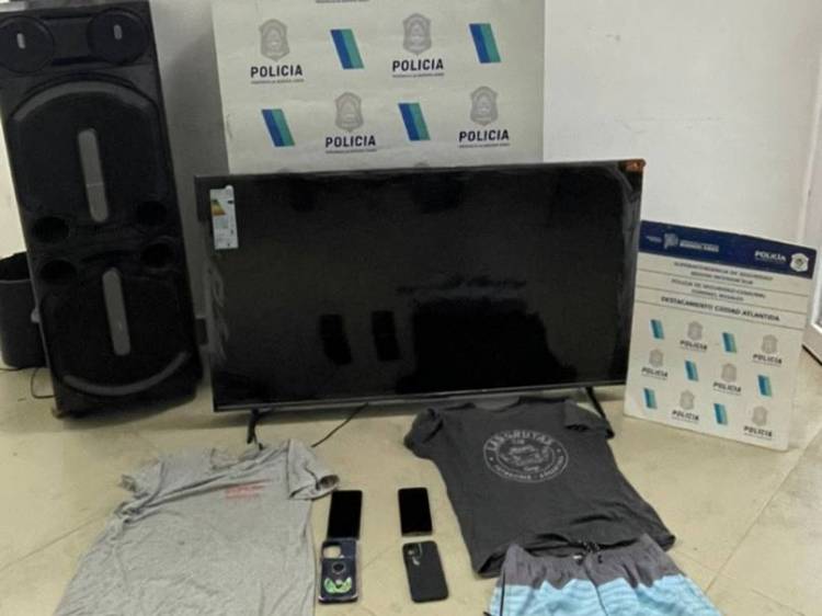 Se realizó un allanamiento y arrestos por el robo a una vivienda de Punta Alta