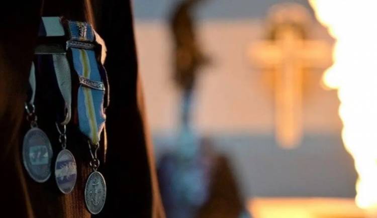 Esta noche es la vigilia por Malvinas en Punta Alta