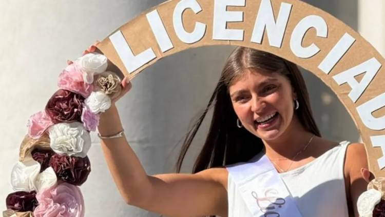 La puntaltense Carla Cáceres es la primera egresada en Matemática Aplicada de la UNS