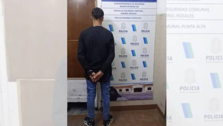 Encuentran drogas y armas en un allanamiento