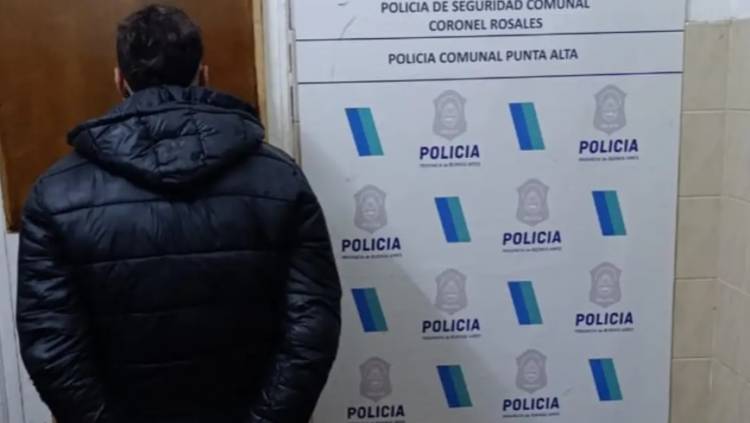 La Policía detuvo a un sujeto acusado de dos delitos en Punta Alta