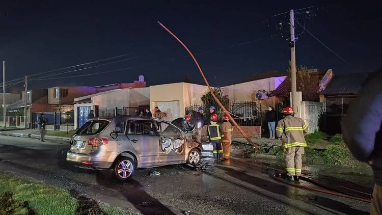 Falleció el conductor que se descompensó en el accidente ocurrido en Avenida Tucumán