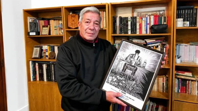 Premios y distinciones literarios para el Puntaltense Raúl Oscar Ifrán