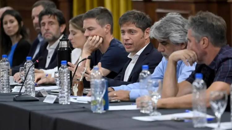 La Provincia ofreció a los docentes un aumento salarial del 7 por ciento escalonado en julio y agosto