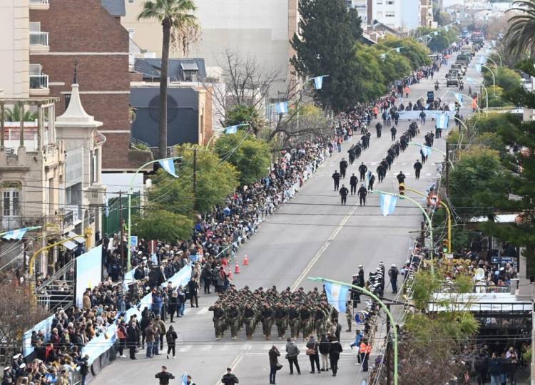 La Armada Argentina participará del desfile por el 9 de Julio en Bahía Blanca