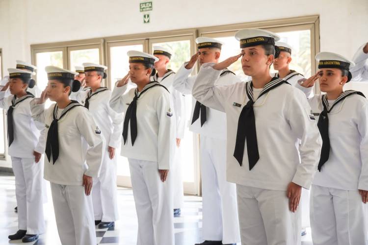 La Armada Argentina incorpora personal en modalidad Curso de Integración Militar