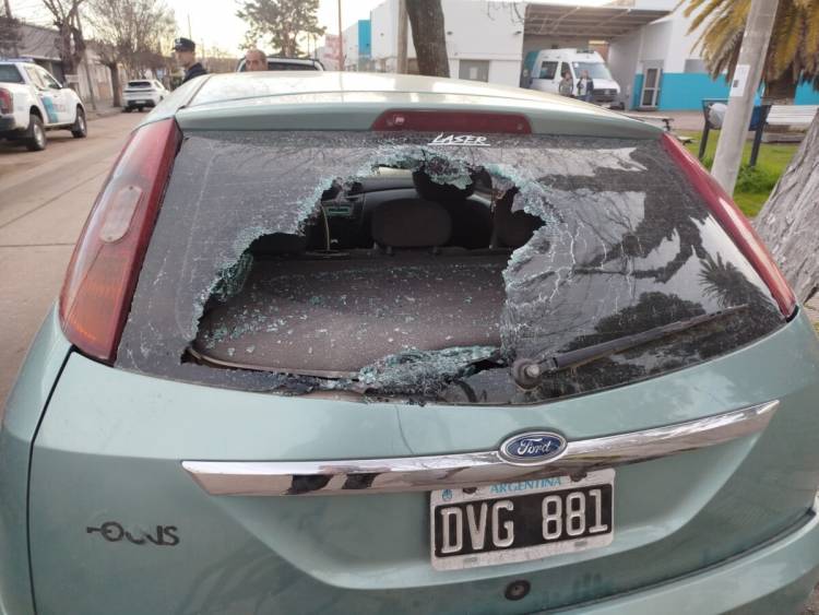 Vandalizaron el auto de los árbitros tras el partido entre Sporting y San Francisco por la Liga del Sur