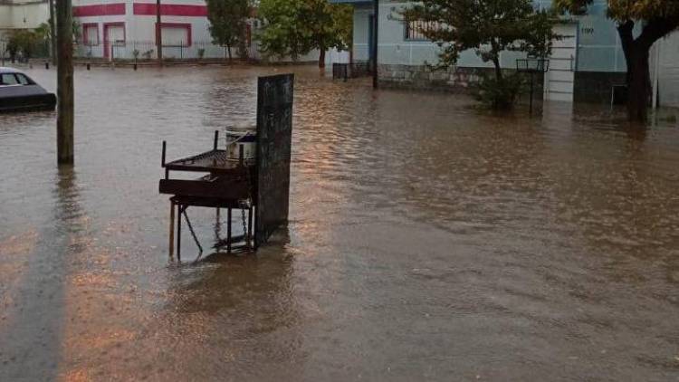 Cáritas organiza colecta para confeccionar kits de emergencia ante contingencias climáticas